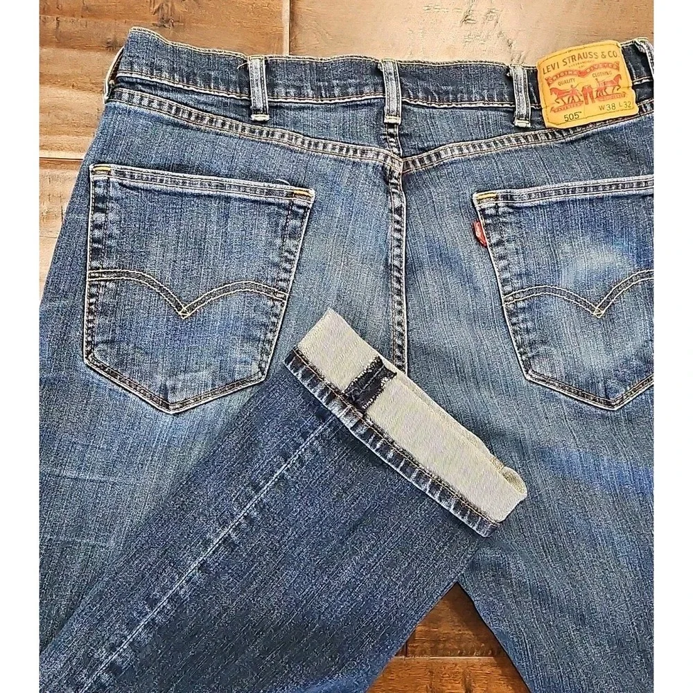 Levis Jeans Mens 38×32 Blue Denim Pants Faded 505 Straight Regular Stretch Work